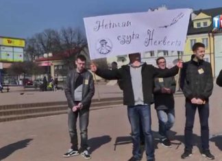 2015.03.24 – ZACHĘCALI DO CZYTANIA TWÓRCZOŚCI HERBERTA