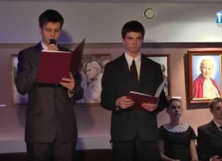 2015.03.31 – NOWODĘBSKA WYSTAWA POŚWIĘCONA JANOWI PAWŁOWI II