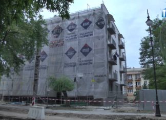 2015.08.26 – DOCIEPLAJĄ, BUDUJĄ, REMONTUJĄ