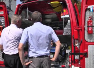 2015.08.12 – STRAŻACY OTRZYMALI SAMOCHÓD