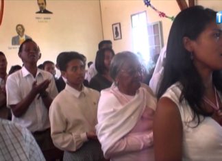 OKO REPORTERA Z DN. 21 SIERPNIA 2015 – “Mój Madagaskar”