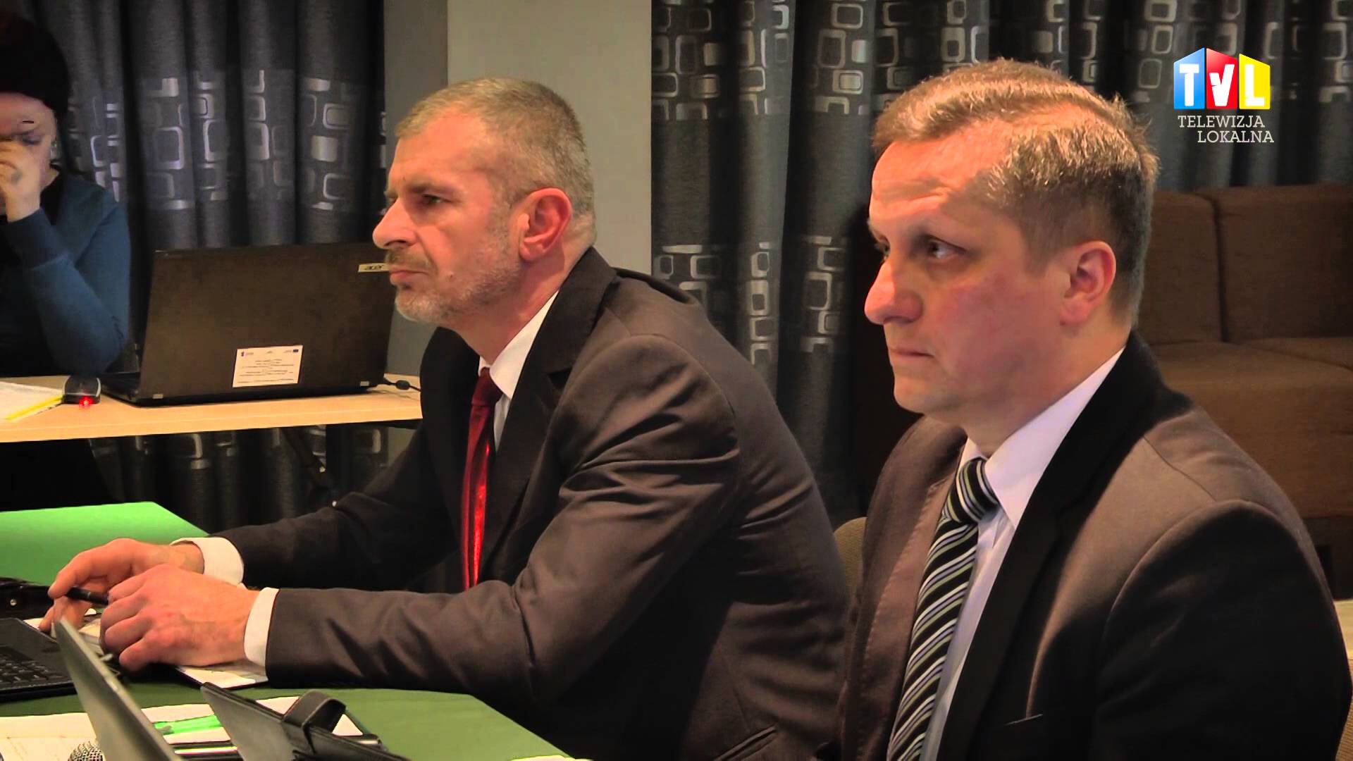 2016.01.28 – BUDŻET UCHWALONY, STANOWISKO ZWOLNIONE