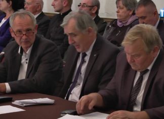 2016.09.29 – O OŚWIACIE NA SESJI