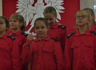 OKO REPORTERA Z DN. 18 LISTOPADA 2016 -PATRIOTYCZNE MELODIE W ZAKRZOWIE