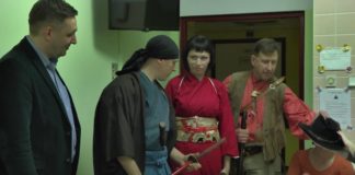 2016.12.06 – WYSŁANNICY ŚW. MIKOŁAJA ODWIEDZILI DZIECI