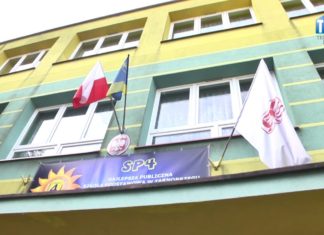 2017.03.31 – NAUCZYCIELE ODESZLI OD TABLIC