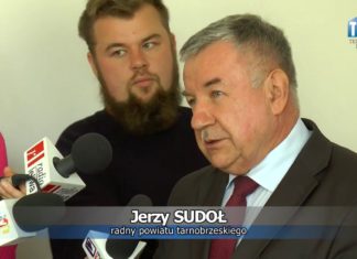 2017.10.17 – STAROSTA DOCENIŁ NAUCZYCIELSKĄ MISJĘ