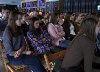 2018.01.26 – DZIEŃ PAMIĘCI O OFIARACH HOLOKAUSTU W NOWEJ DĘBIE