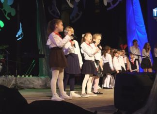 2018.12.21 – ŚWIĄTECZNIE W “MAŁYM KSIĘCIU”