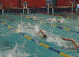 2019.09.16 – KONTYNUUJĄ BEZPŁATNĄ NAUKĘ PŁYWANIA