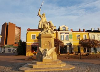 Pomnik Bartosza Głowackiego odnowiony