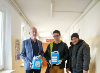 2020.04.02 – MAGISTRAT WCIĄŻ DOPOSAŻA POTRZEBUJĄCYCH