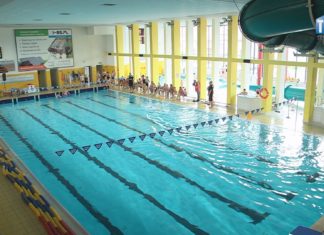 2020.09.11- UCZNIOWIE WRÓCILI NA PŁYWALNIE