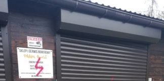 2020.11.02 – ZA AKTAMI WANDALIZMU STOI 18-LATKA