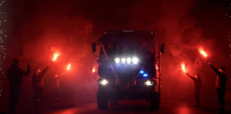 2020.11.17 – NOWY WÓZ OSP SOKOLNIKI W HUCZNEJ OPRAWIE