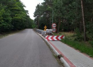 2020.11.06 – UMOWY NA MODERNIZACJE DRÓG GMINNYCH PODPISANE