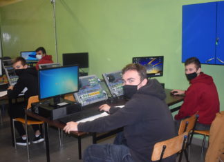 2020.12.18 – JAK WYGLĄDA ZDALNE NAUCZANIE W ZESPOLE SZKÓŁ W GORZYCACH?