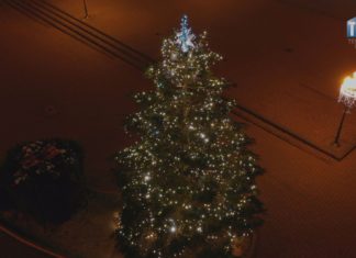 2020.12.04 – MIASTO W ŚWIĄTECZNYM WYDANIU