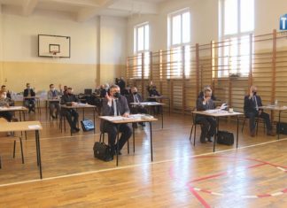 2020.12.29 – POWIAT Z BUDŻETEM NA 2021 ROK