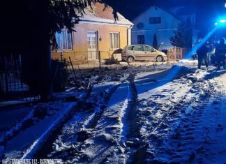 2021.02.13 – AUTO UDERZYŁO W OGRODZENIE. KIEROWCA BYŁ NIETRZEŹWY