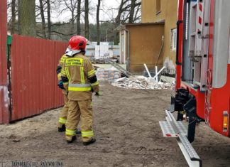 2021.03.29 – NOWA DĘBA. POŻAR STYROPIANU W TERMOMODERNIZOWANYM BUDYNKU