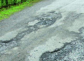 2021.05.12 – RUSZAJĄ DORAŹNE NAPRAWY DRÓG