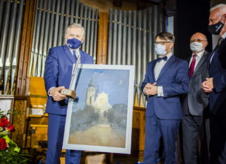 PREMIER GLIŃSKI ODWIEDZIŁ TAKŻE TARNOBRZESKI DOM KULTURY