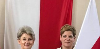 2021.06.11 – DYREKTOR PORADNI PSYCHOLOGICZNO-PEDAGOGICZNEJ ODZNACZONA