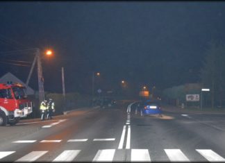 DWA AUTA ZDERZYŁY SIĘ W STALACH