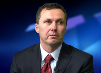 ADAM STRUMIŃSKI NIE JEST JUŻ DYREKTOREM MOSIR