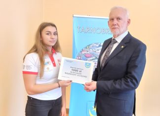 PREZYDENT NAGRODZIŁ SPORTOWCÓW