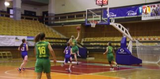 2021.12.04 – PEWNA WYGRANA TARNOBRZESKICH KOSZYKAREK