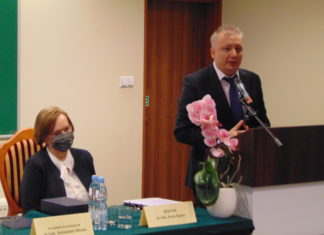 WICEMINISTER FINANSÓW ODWIEDZIŁ PAŃSTWOWĄ UCZELNIĘ ZAWODOWĄ W TARNOBRZEGU