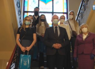 2022.01.27 – WYRÓŻNIENI NAGRODZENI