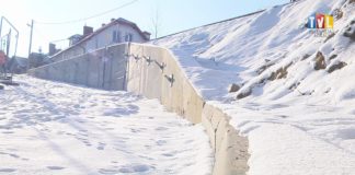 2022.01.27 – ZABEZPIECZAJĄ OSUWISKO