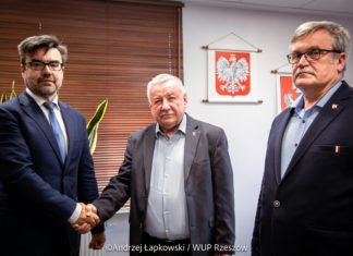 JEST DOFINANSOWANIE WYPOŻYCZALNI SPRZĘTU REHABILITACYJNEGO