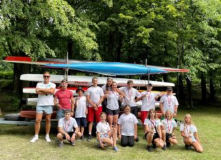 TARNOBRZESCY KAJAKARZE Z MEDALAMI