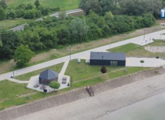 O PRZETARGACH NAD JEZIOREM TARNOBRZESKIM