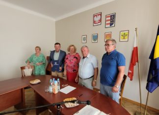 ZARZĄD WOJEWÓDZTWA WSPOMÓGŁ TRZY GMINY