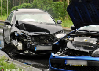 WYPADEK W TARNOBRZESKIM ZAKRZOWIE