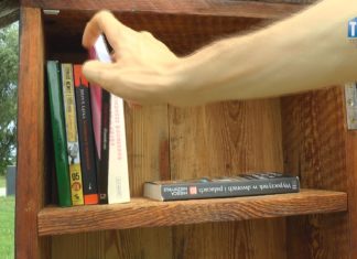 2022.08.24 – Z KSIĄŻKĄ NAD JEZIOREM