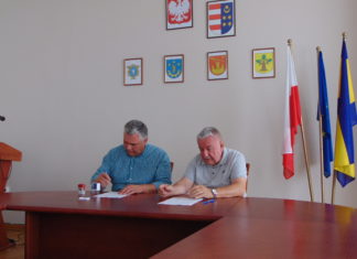 JEST UMOWA NA PRZEBUDOWĘ DROGI W ALFREDÓWCE I WYDRZY