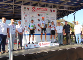 KOLARZE ZAWITALI DO BARANOWA SANDOMIERSKIEGO