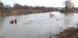 2023.01.14 – ZIMĄ WPŁAW PRZEZ WISŁĘ