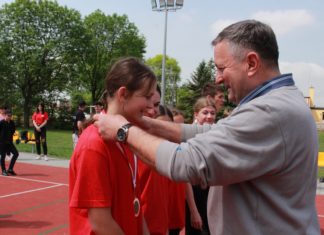 STRAŻACKIE ROZGRYWKI NA NOWYM BOISKU