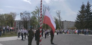 2023.05.02 – BIAŁO-CZERWONA NOWA DĘBA