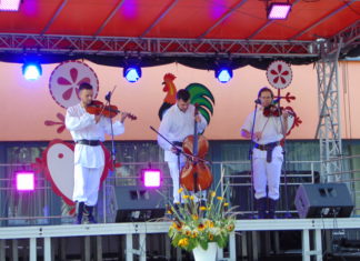 NA ODWYRTKĘ I Z PRZYTUPEM