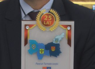 2023.10.09 – UROCZYŚCIE NA SESJI POWIATU