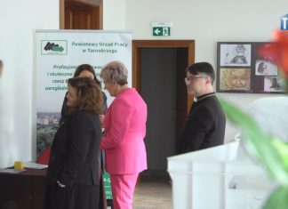 2023.10.26 – RYNEK PRACY W OBLICZU TRANSFORMACJI