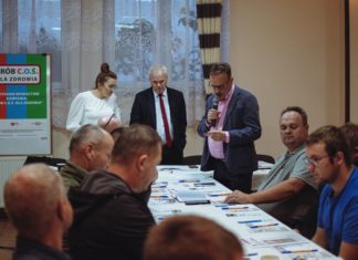 PRACUJĄ, CHRONIĄ I DBAJĄ O ZDROWIE